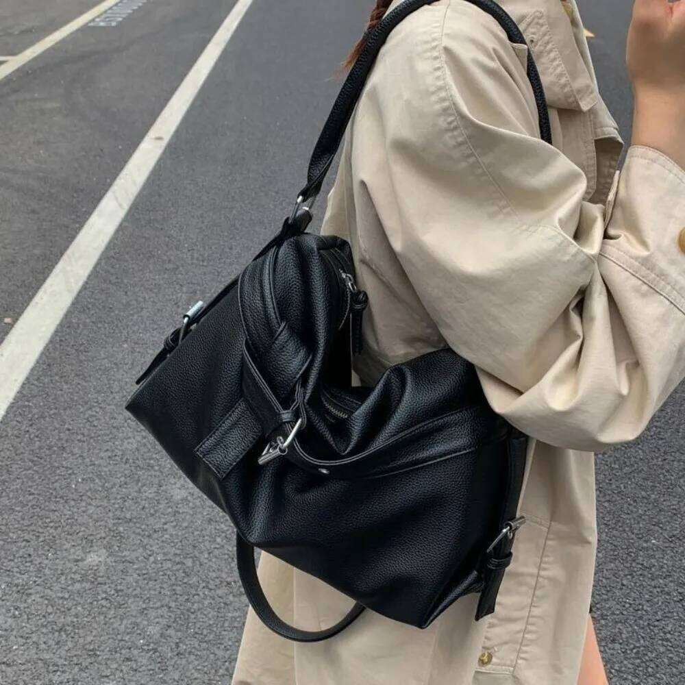 Fashionable Large Capacity Shoulder Black Soft Leather Tote Underarm Crossbody Bag Women C260204