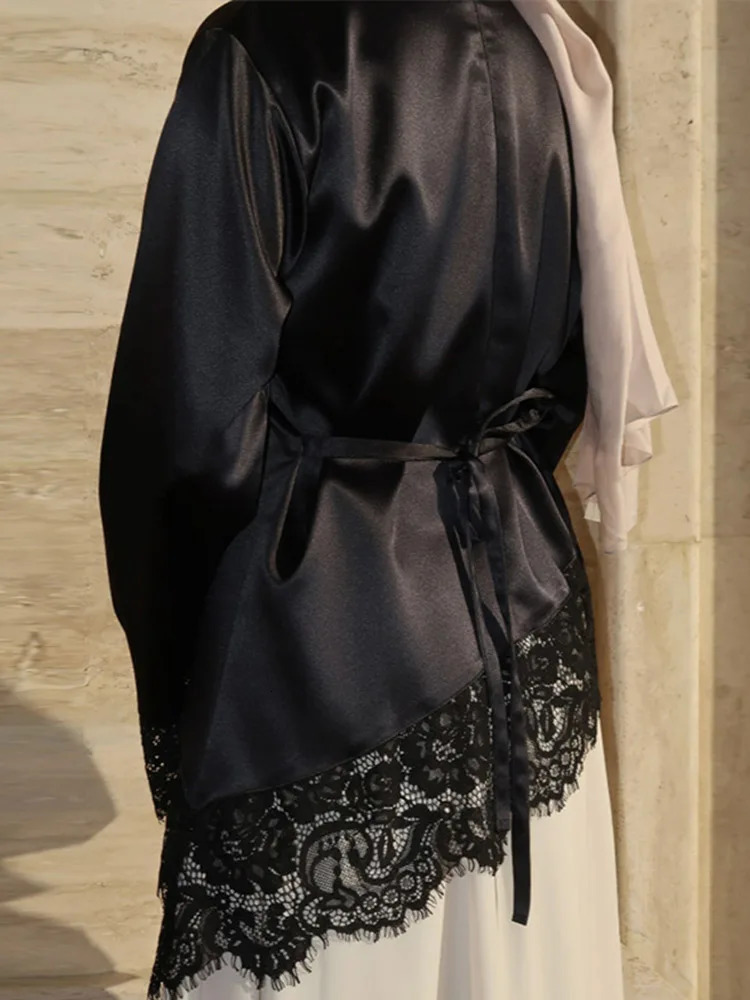 Elegant Satin Lace Patchwork Top Women Oneck Loose Long Sleeves Strappy Female shirt 2026 Spring Autumn Chic Lady Tshirt 250203