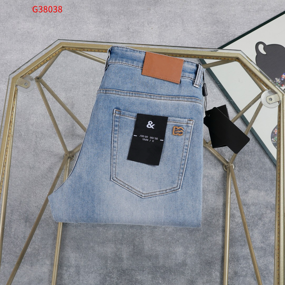Men's jeans, men's tailored retro streetwear designer jogging pants, motorcycle jeans, casual luxury trousers, tailored jeans in sizes 29-42