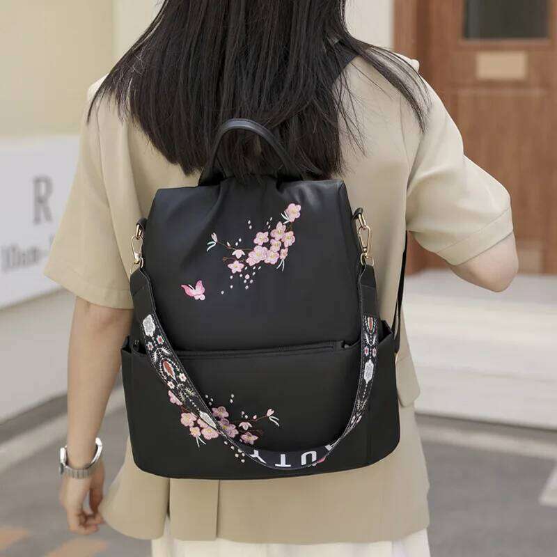 New Oxford Cloth Ladies Ethnic Style Embroidery Fashion Backpack Travel Leisure Waterproof Large Capacity Commuting Bag Z260202