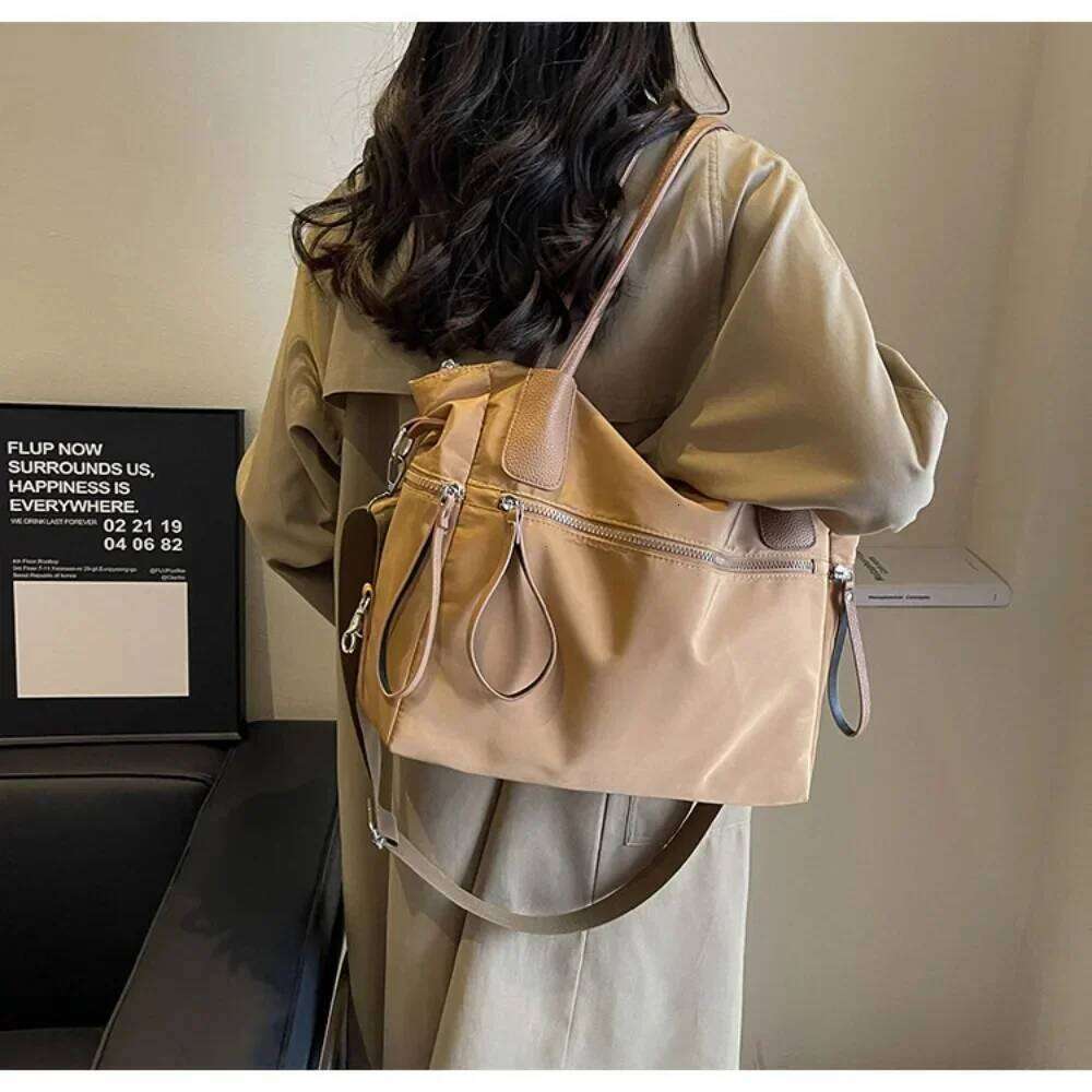 Nylon Canvas Women Autumn and Winter 2024 New Trendy South Korea Casual Tote Large Capaci Shoulder Messenger Bag Handbag C260204