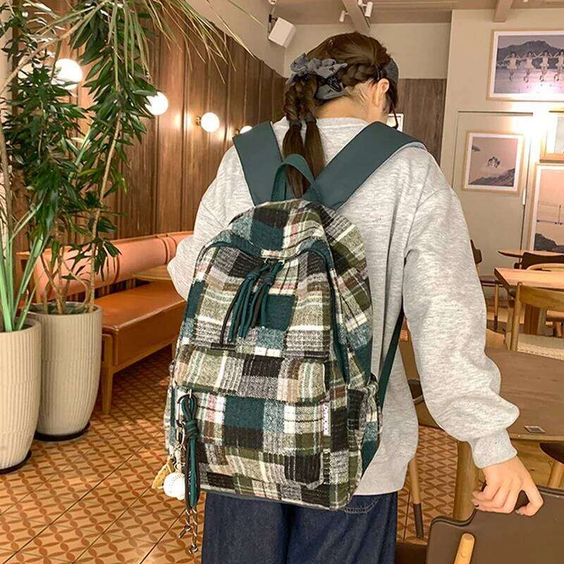 2025 New Fashion Retro Plaid Women Student Book Backpack for Teenage Girl School Bag Large Capacity Travel Rucksack Z260204