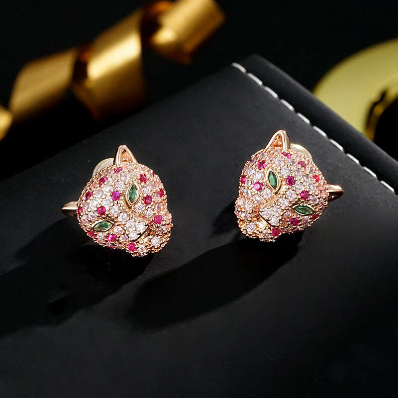 2026 New Hot Fashion Light Luxury Style Leopard Head Versatile Elegant Trendy Niche High-end Earrings