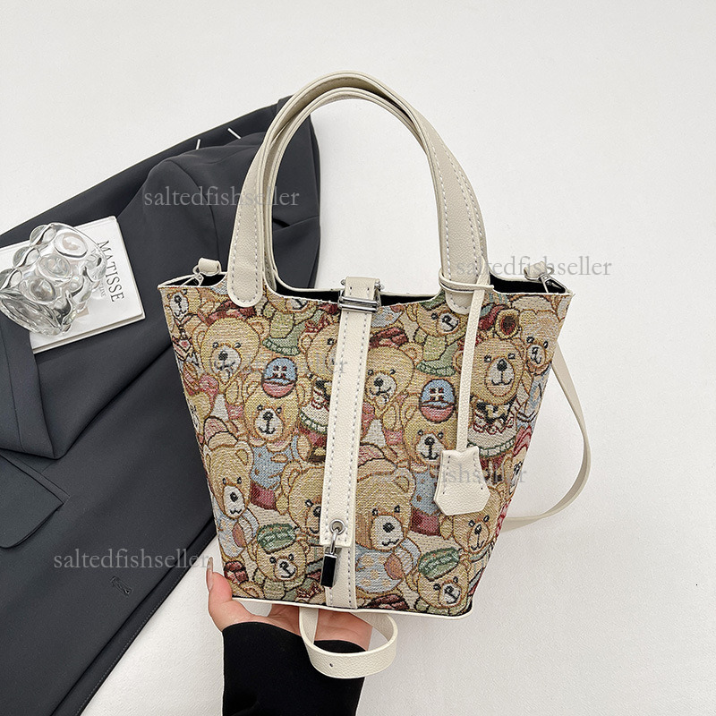 2026 New Handheld Chinese Style Underarm Bag For Women Luxury Summer Embroidery Small And Versatile Single Shoulder Handbag Trendy Versatile Shopping 