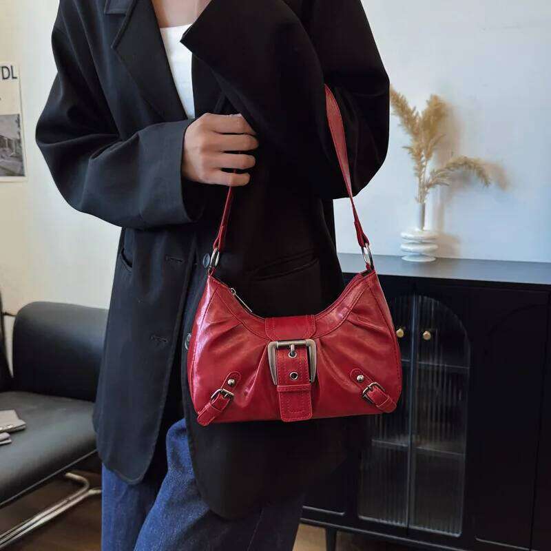 2025 Large Capacity Pleated New Retro Commuter Temperament Locomotive Do Old Style Underarm Shoulder Bag Women C260204