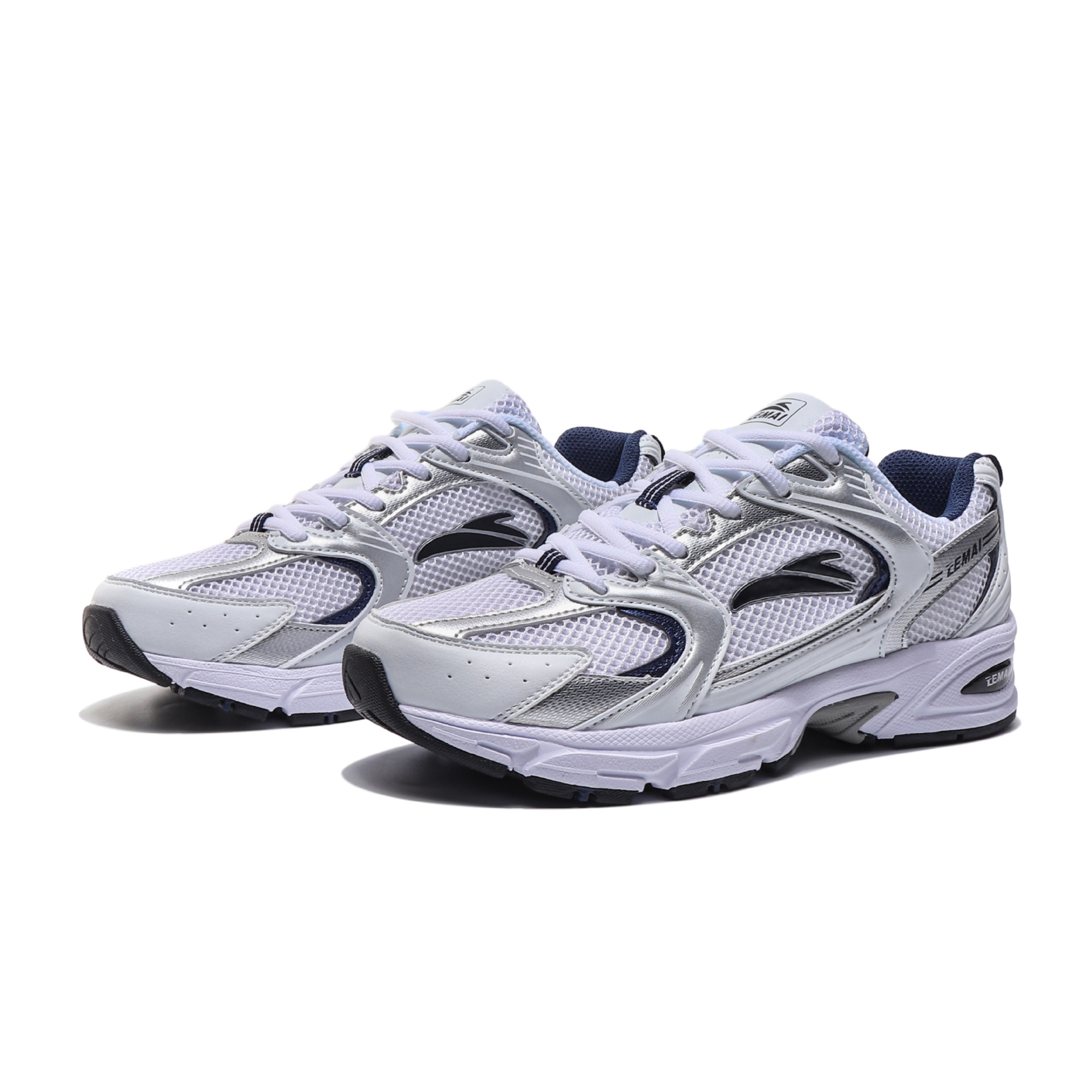 TEMAI 2026 Spring New Silver-White Contrast Color Chunky Sneakers for Men, Mesh Breathable Retro Distressed Sports Shoes, Versatile for Couples