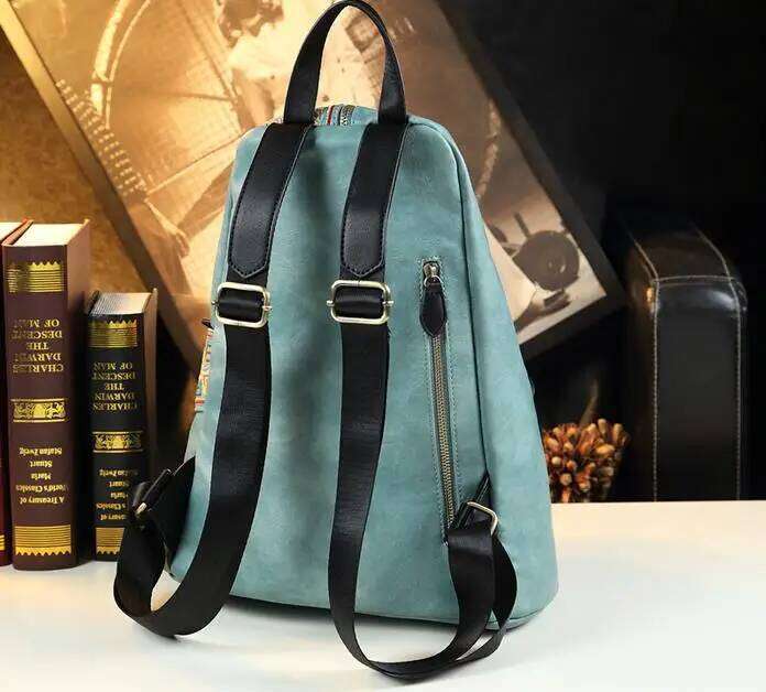 Retro Genuine Leathe Women Embroidered Design Ladies Bag Travel Backpacks Mother Anti-Theft Backpack Fashion Trend Z260204