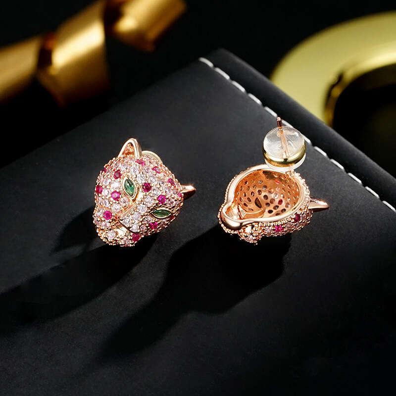 2026 New Hot Fashion Light Luxury Style Leopard Head Versatile Elegant Trendy Niche High-end Earrings