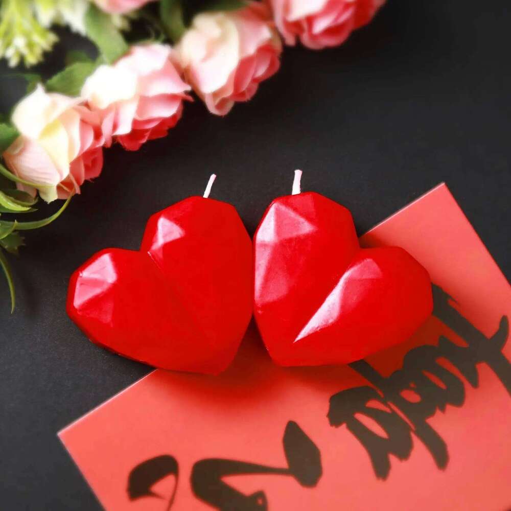 2pc Heart Shaped Aromatherapy Candle Valentine's Day Romantic Red Scented Gift for Valentine Wedding Anniversary Photo Prop S260204
