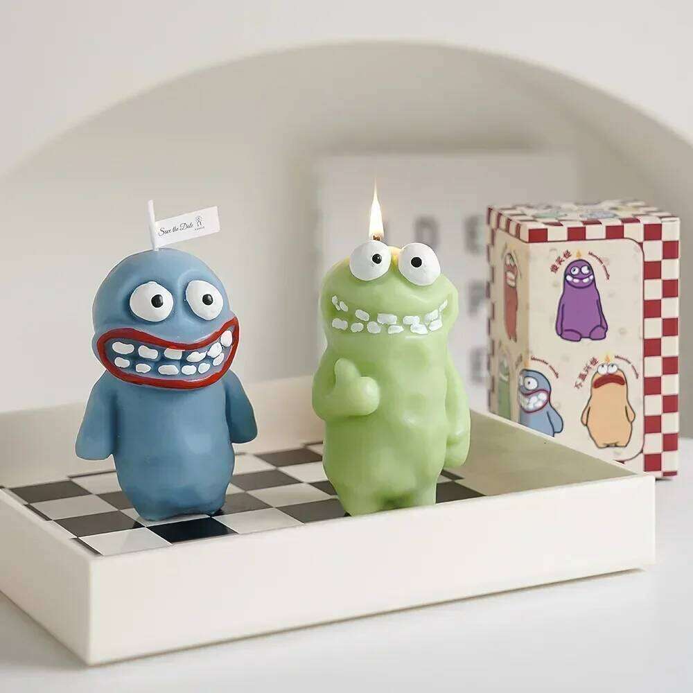Earthlings Monster Fun Creative Birthday Gifts Handmade Aromatherapy Candles S260204