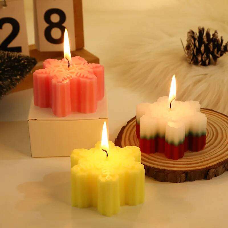 Snowflake Shaped Aromatherapy Candles Without Black Smoke Home Decoration Candlelight Dinners Birthday Parties Christmas Gifts S260204