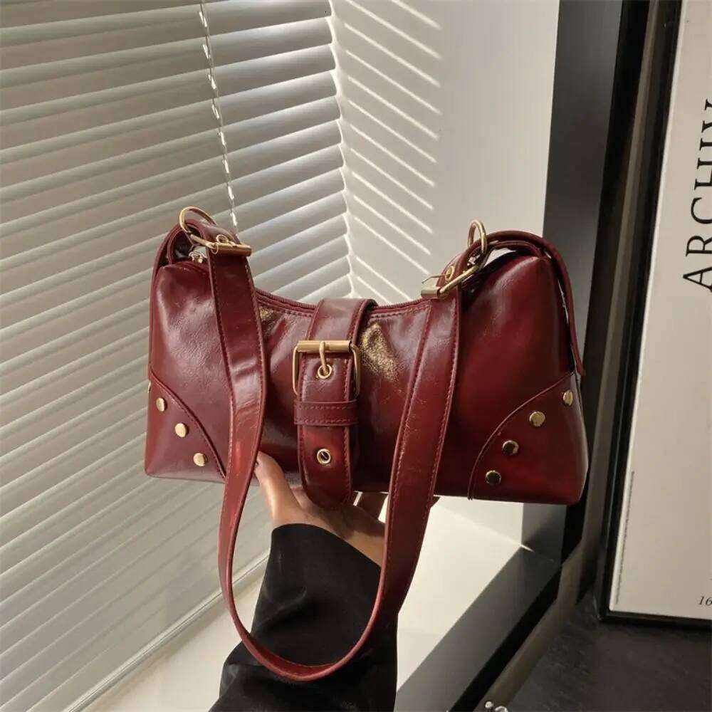 Fashion Designer Armpit Y2k Gothic Rivet Shoulder Bag Vintage Pu Leather Spicy Girl Handbag Female C260204