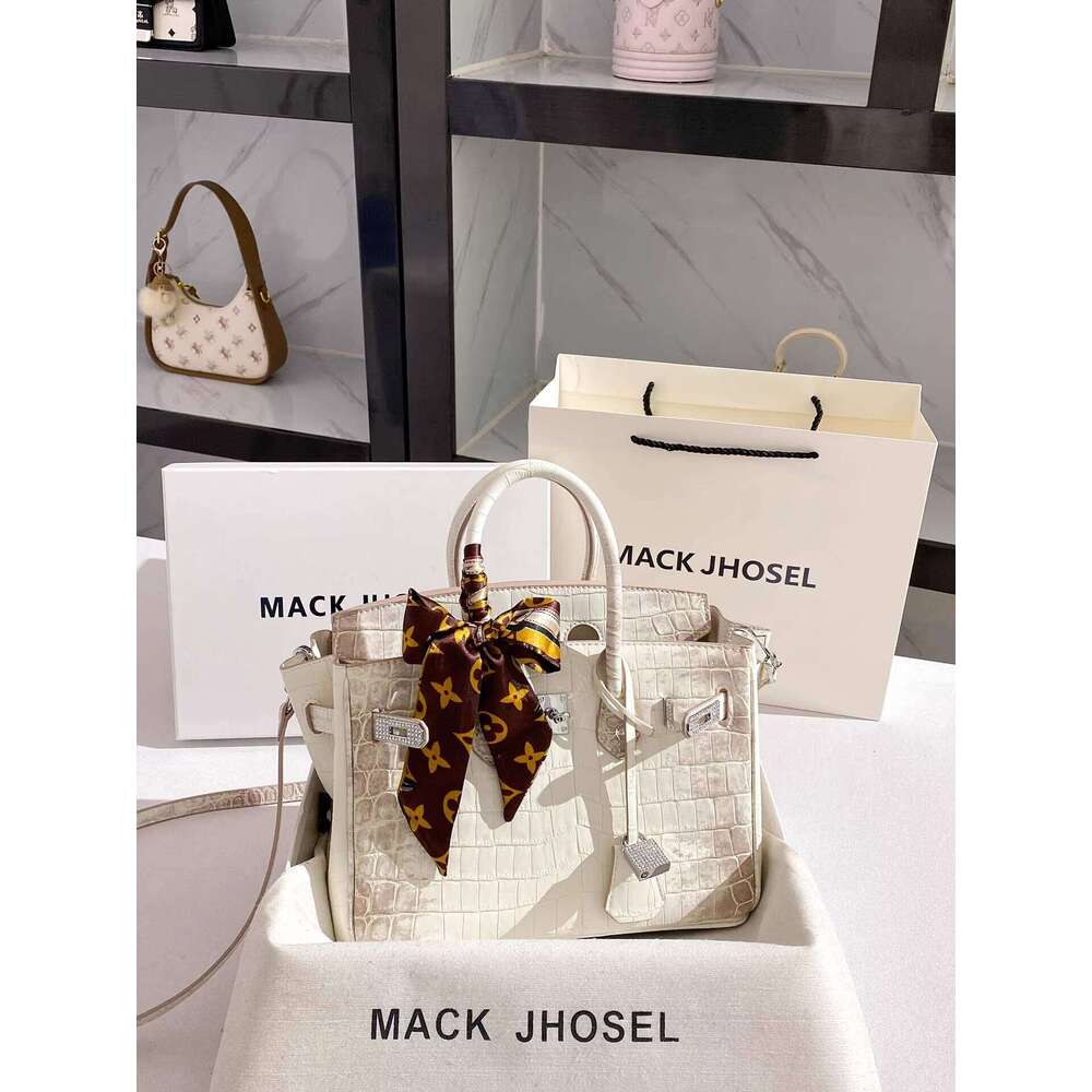 MACK JHOSEL High-End Crocodile Pattern Platinum Bag for Women 2026 New Versatile Elegant Shoulder Handbag