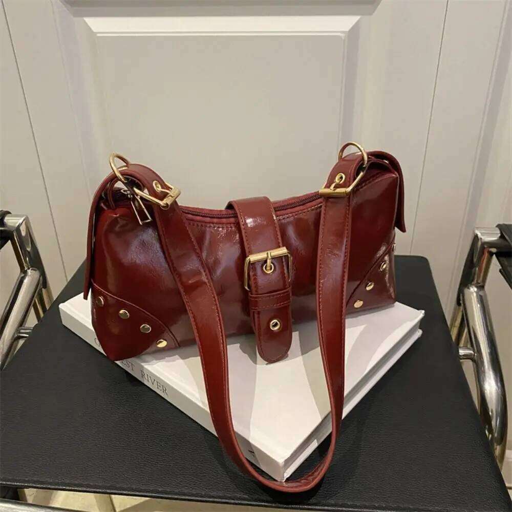 Fashion Designer Armpit Y2k Gothic Rivet Shoulder Bag Vintage Pu Leather Spicy Girl Handbag Female C260204