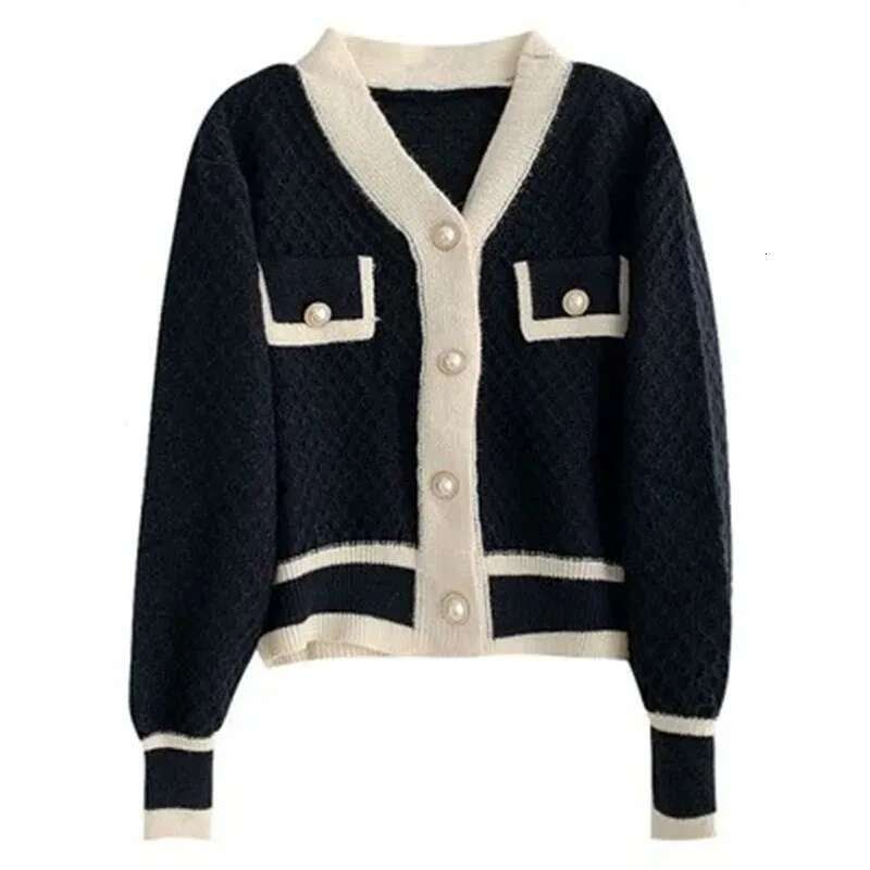 2026 women's knitted Korean version fashionable loose long sleeved knitted sweater cardigan jacket