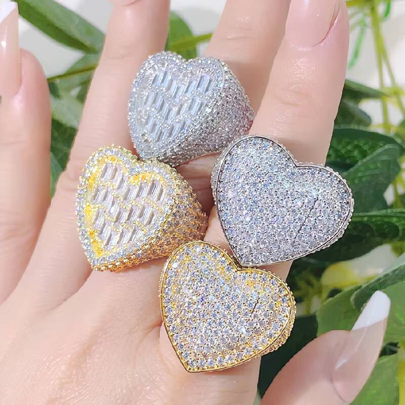 Hot Sale Hip Hop Jewelry Rectangle Diamond Luxury Heart Iced Out Ring VVS Moissanite Class S925 Silver Women Ring