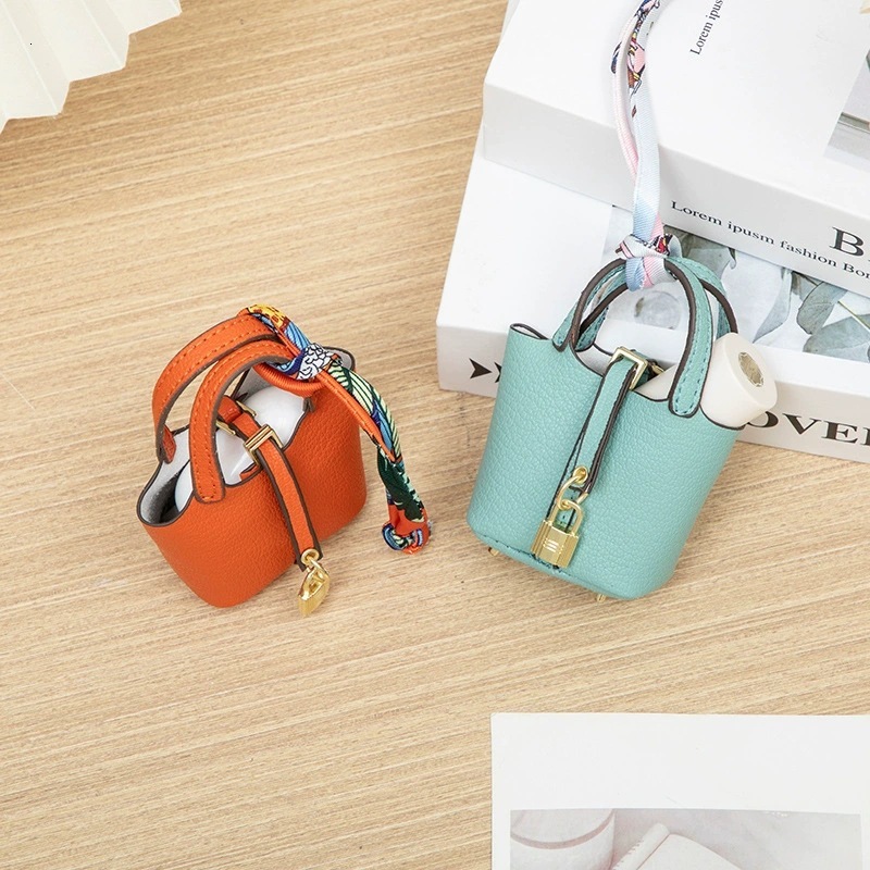 Bag Charm Cute Style Plush Ornamentn New Ultra-Fiber Leather Small Basket Bag Pendant Mini Cute Earphone Bag Pendant Keychain Car Pendant