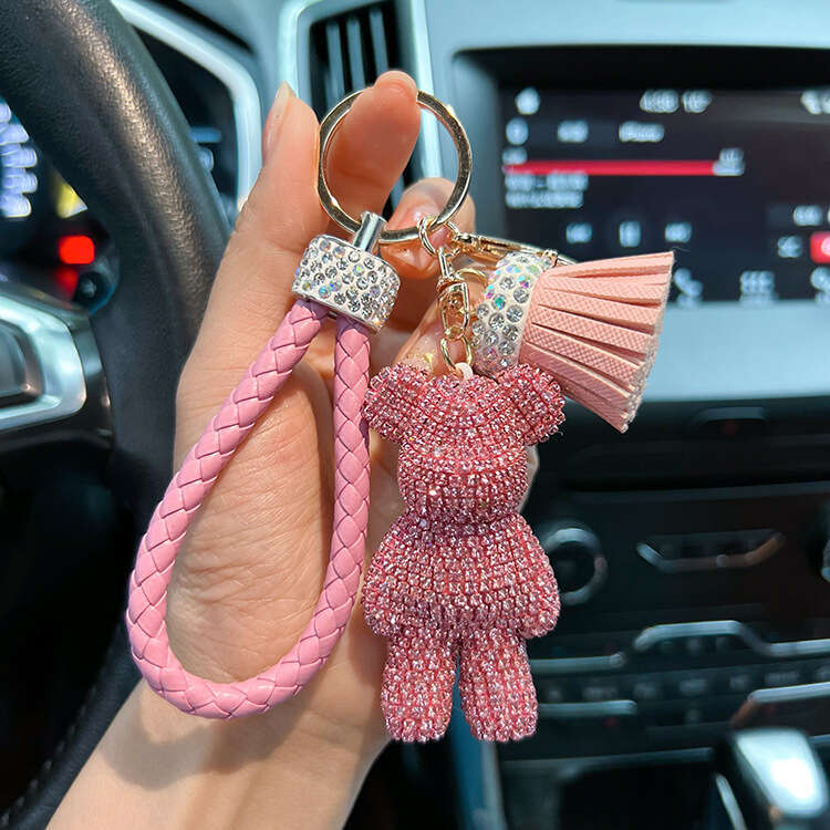 Personalized Full Diamond Little Violent Bear Cute Braided Rope Tassel Car Keychain Exquisite Gift Pendant