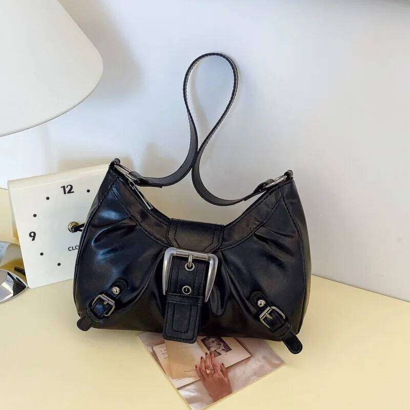 Large-capacity pleated armpit for women 2025 new retro commuter temperament motorcycle old style shoulder bag C260204