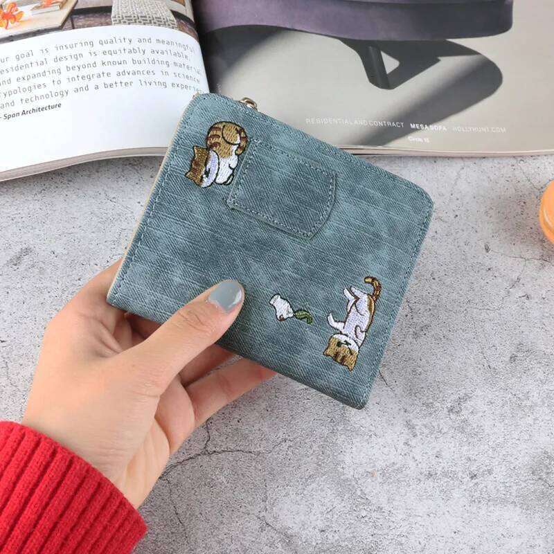 Embroidery Cat Women Zipper Coin Purse Short Women's Wallet Kawaii Mini Cards Holder Clutch for Girl Carteras Mujer Z260205