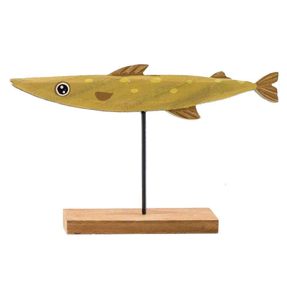 Exquisite Wooden Fish Statue Cartoon Fishes Colorfast Table Sculpture Stand for Living Room Office Home Decoration S260204