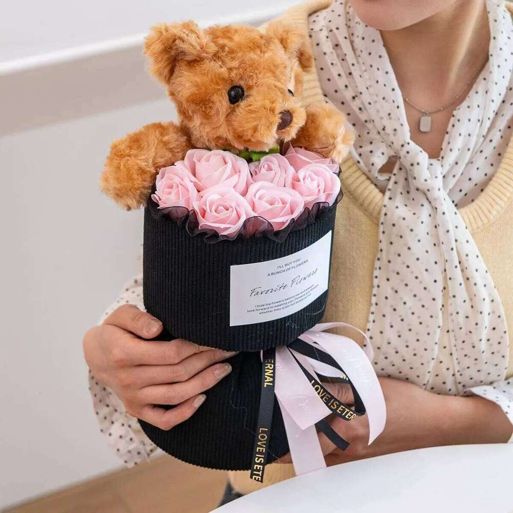 Valentine's Day Gift Her Rose Bouquet with Cute Bear Artificial Flower Home Decor for Living Room Bedroom Wedding Decoration S260204