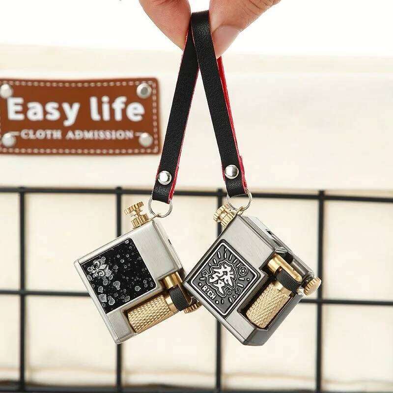 CHIEF Mini Arm Lifting Side Pulley Kerosene Lighter Outdoor Hanging Rope Portable High end Exquisite Igniter Smoking Men's Gifts S260207