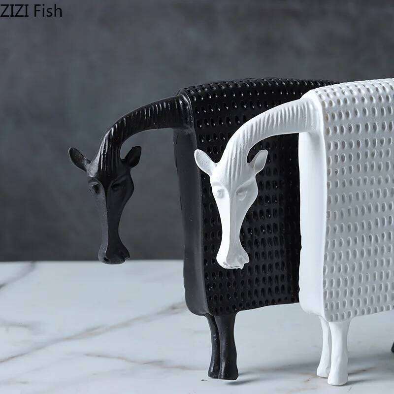 Armored Warhorse Statue Desk Decoration Horse Ornaments Creative Cartoon Animal Resin Abstract Crafts Room Aesthetic Decor S260204