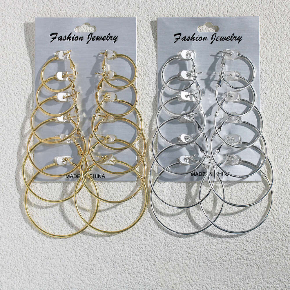european and american versatile earrings for women to look slim internet famous with different sizes of earrings combined in a simple and fashionable 