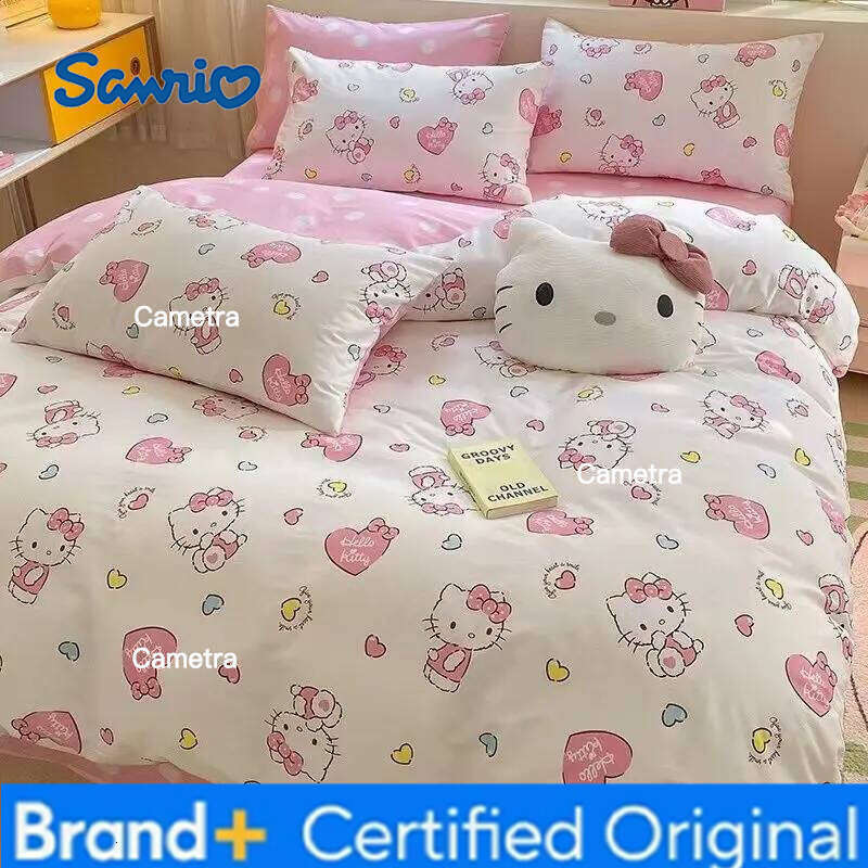 Sanrio 4Pcs/Set Hello Kitty Kawaii Quilt Cover Anime Student Bedding Soft Microfiber Bedspread Lightweight Coverlet Gift H260205