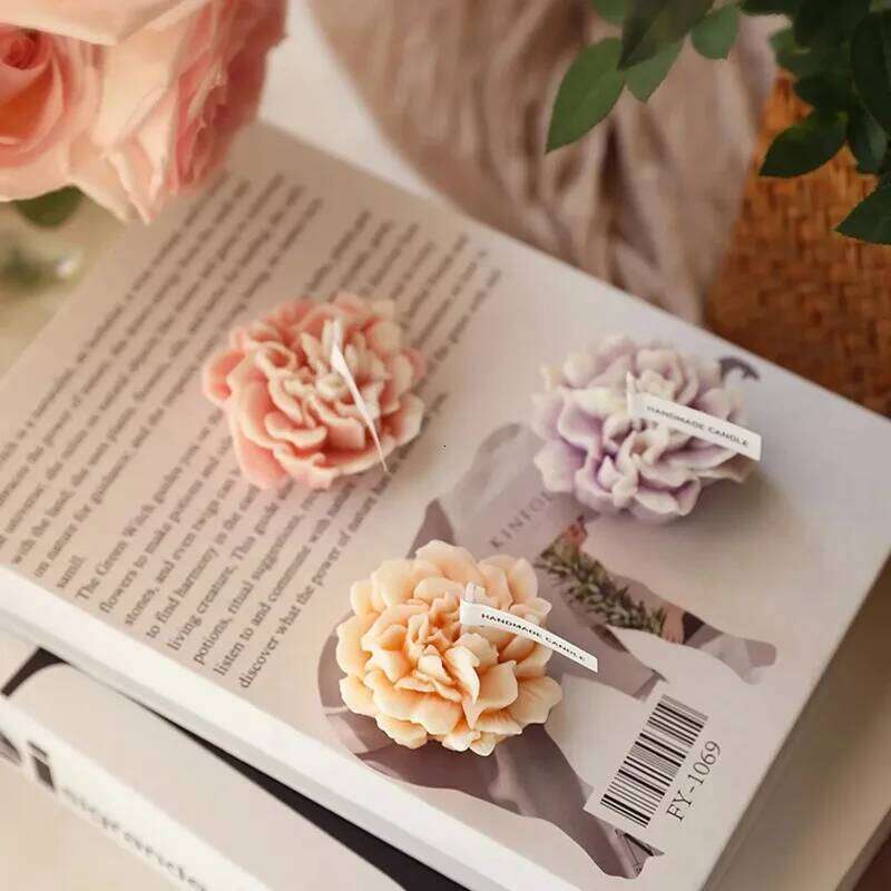 Carnation Type Handmade Soybean Scented Valentine's Day Girls Hand Gift Flower Candle S260204
