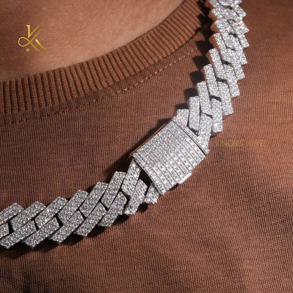 High Quality Hip Hop Neck Chain Designed With Shimmering Moissanite Diamond Style Accents For Modern Jewelry Expression