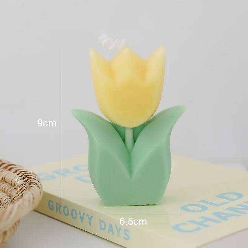 Creative Wedding Guest Gift Tulip Flower Aromatherapy Candle Aesthetic Room Decor Aromatic Candles Girl Birthday gifts S260204