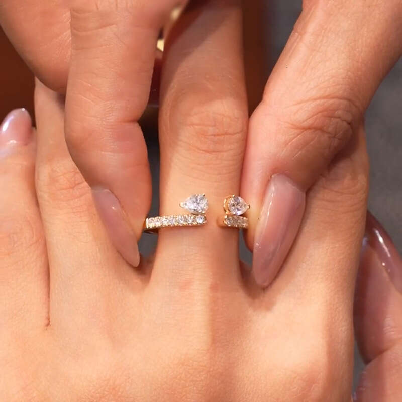 Octopus Shimmering Diamond Ring Fashionable Luxury Jewelry Luxury Women's Ring