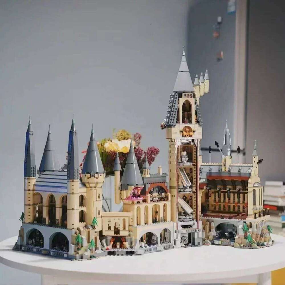 Classic Building Block Castle Model Set 6020 Pcs Compatible 71043 Town Assembly Bricks Birthday Christmas Toys For Kids Gift X260205