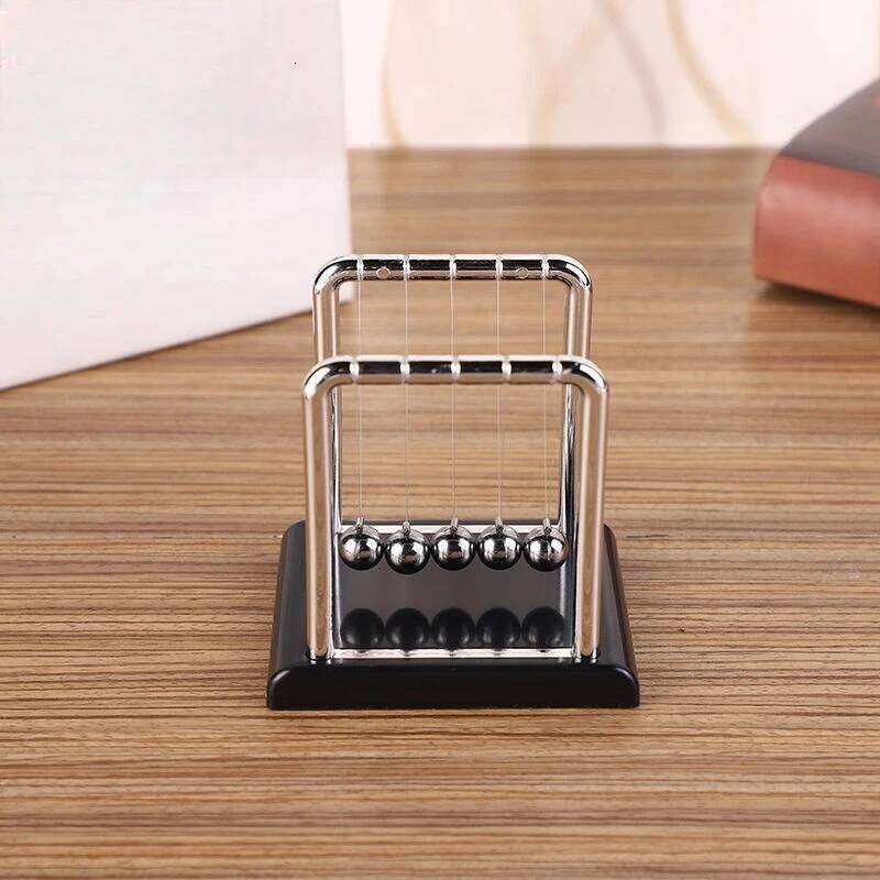 Classic Newtons Cradle Metal Desktop Ornament Black White Sphere Office Home Decor Desk Decoration for Living Room Bedroom Study S260204