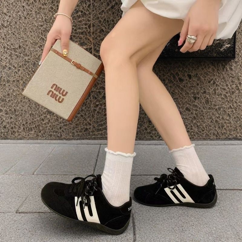 Hot new free shipping designer shoes for mens womens casual shoes black blue brown red outdoor sneakers sport shoes fashionable casual board shoes