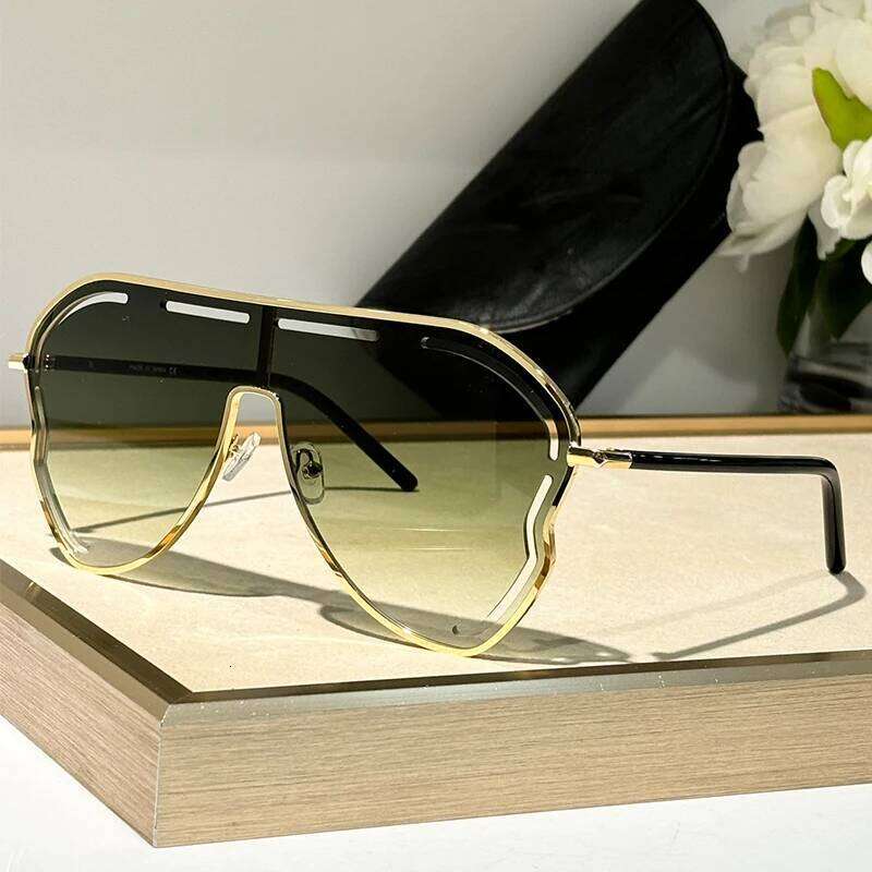 Alloy Big Frame Sunglasses for Men and Women High Quality Fashion Brand Designer Retro Glasses UV400 Outdoor Eyeglasses 26Y0205