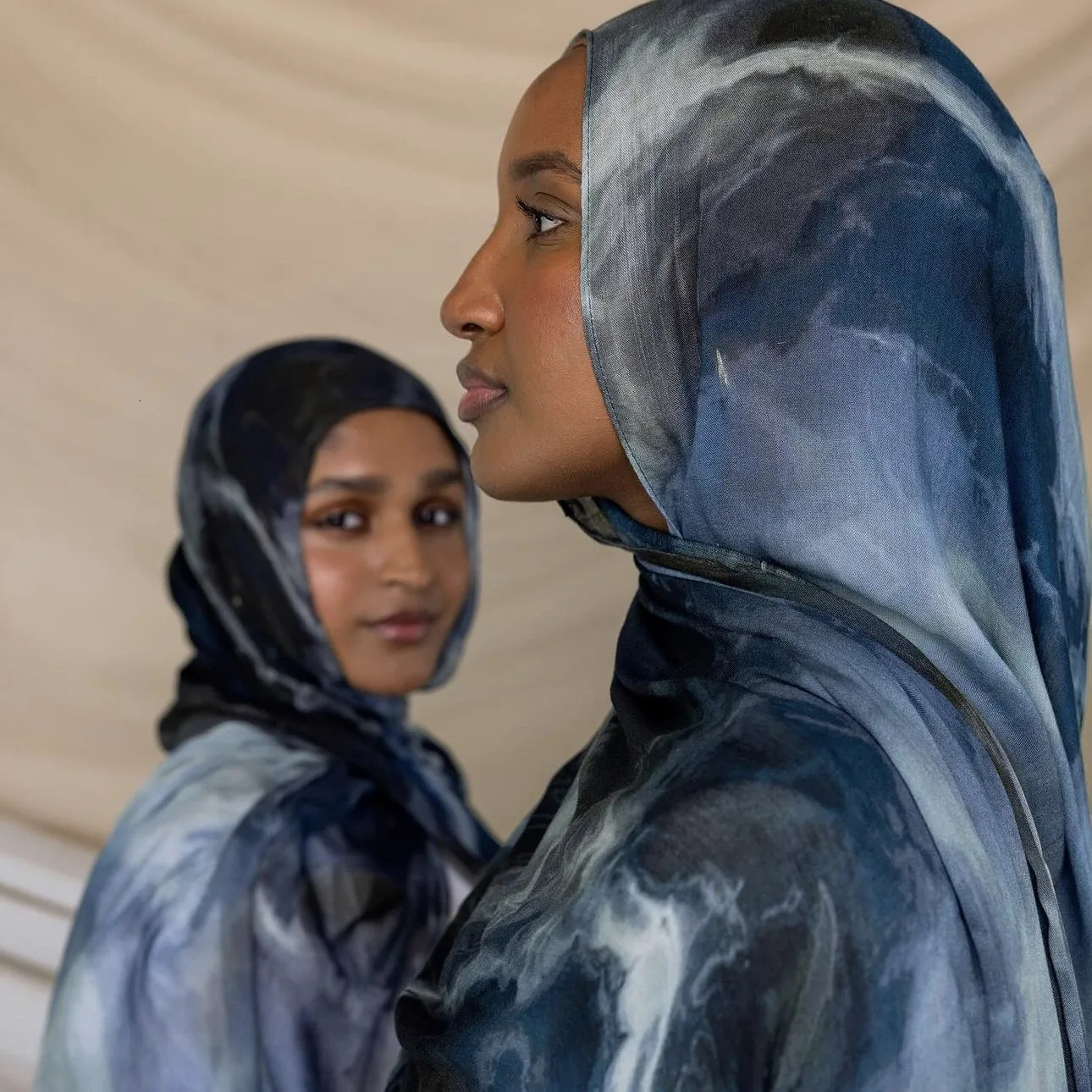 Watercolour Floral Printed Modal Breathable Light Weight Soft Cotton Rayon Viscose Woven Modal Muslim Women Shawl Hijab Scarf 260204