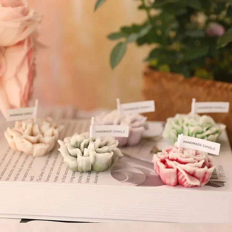 Carnation Type Handmade Soybean Scented Valentine's Day Girls Hand Gift Flower Candle S260204