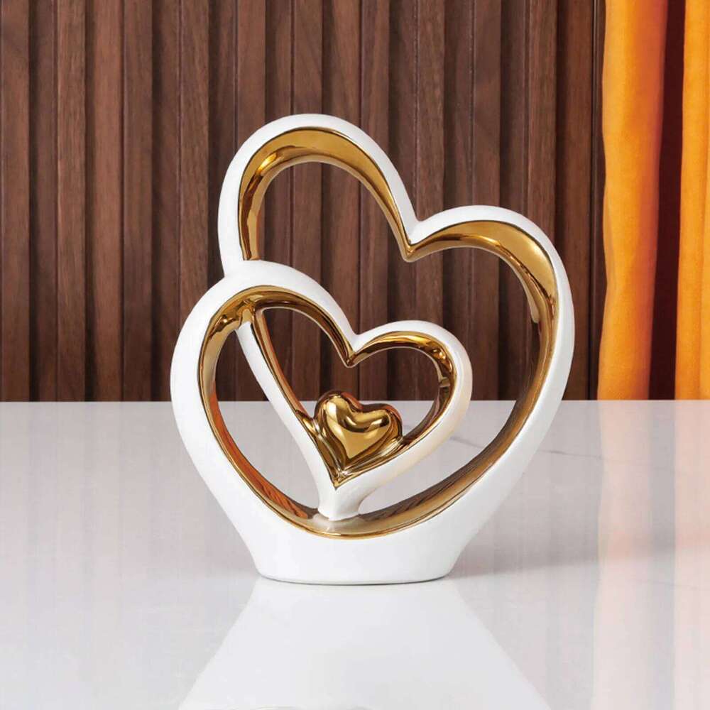 Ceramic Heart Statue Ornament Living Room Entrance Wine Desktop Decor for Glass Display Cabinet Valentine Birthday Gifts S260204