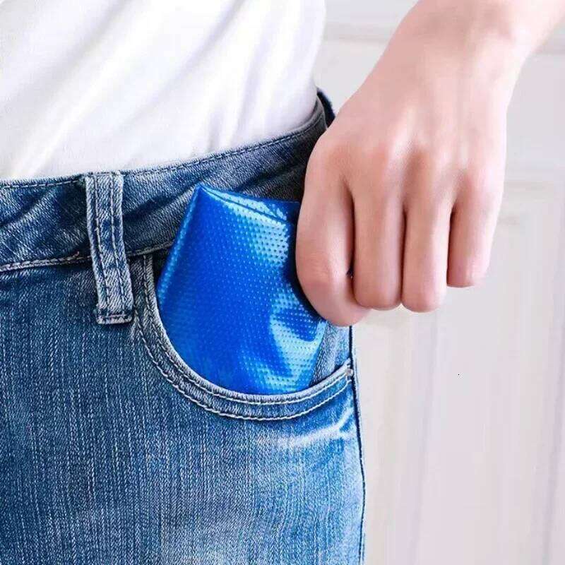 Disposable Shoe Waterproof and Non-slip Plastic Outdoor Thickened Wear-resistant Isolation Foot Cover Rain Proof S260204