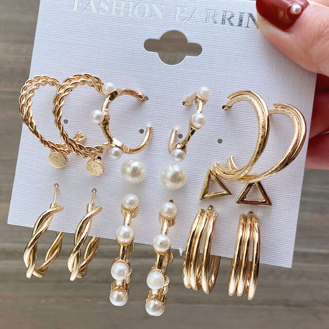 creative french retro gold earring set european and american cross border new style with pearl inlaid womens earrings