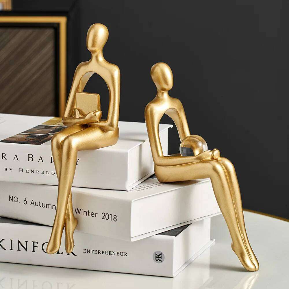 Gold Home Thinker Statues Bookshelf Sculpture Decorations For Living Room Modern Figurines Shelf Table Desk Decor S260204