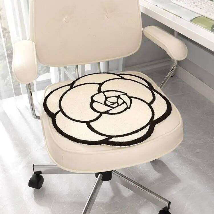 Cushion Light Luxury High End Camellia Shape Winter Office Swivel Chair Tatami Seat Cushion