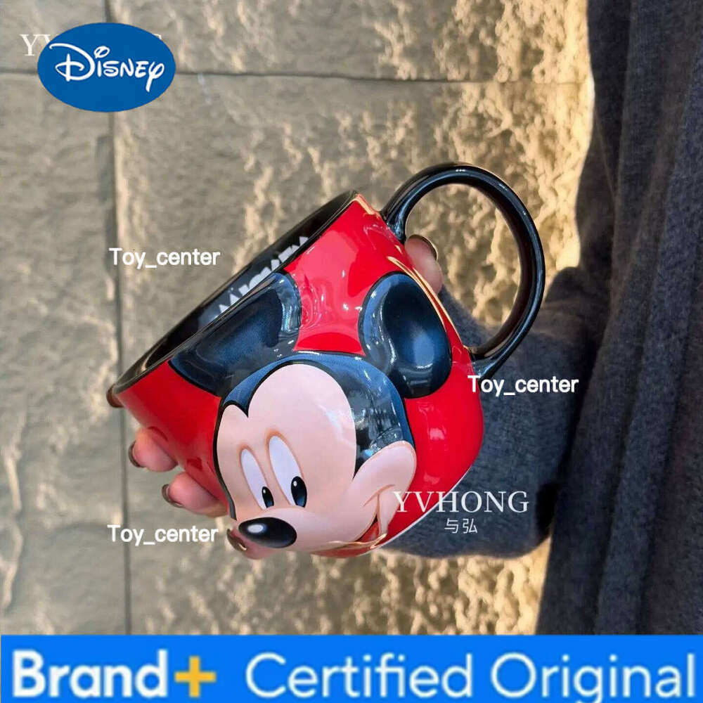 Disney Mickey cartoon cute ceramic mug creative personalised home office embossed couple coffee cup Christmas gift wholesale H260205