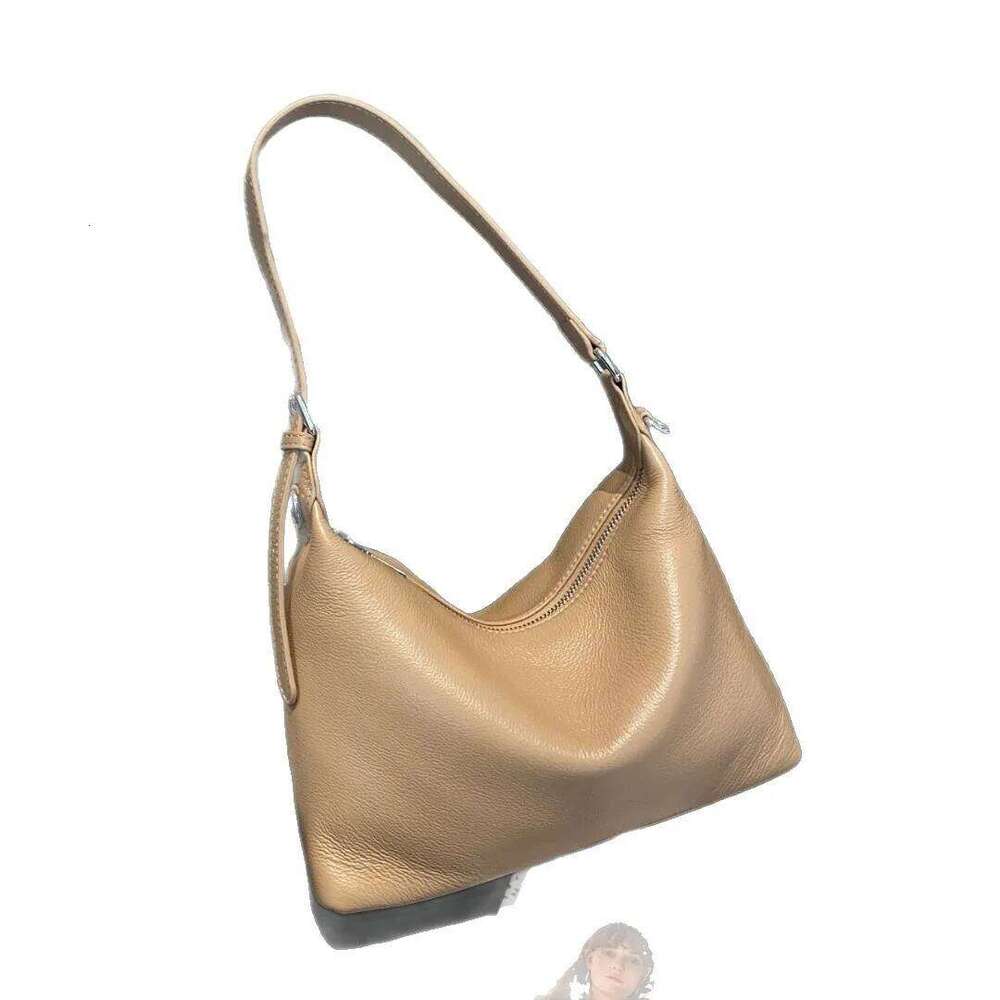 Luxury 2025 New Women's Natural Full-Grain Leather Underarm Crossbody Bag Minimalist Versatile for Commute & Casual Y260204