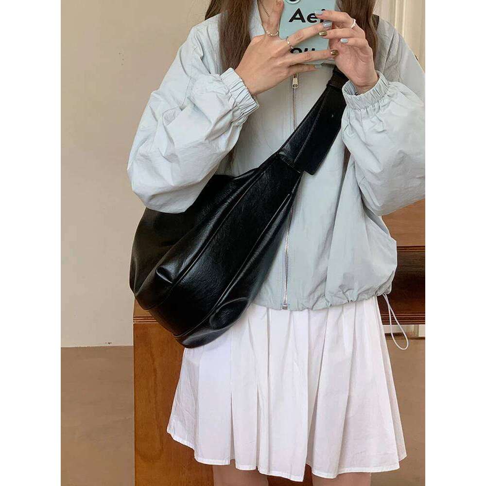 2025 New Retro Fashion Leisure Crossbody Large Capacity Daily Commuter Single Shoulder Women's Bag Y260204