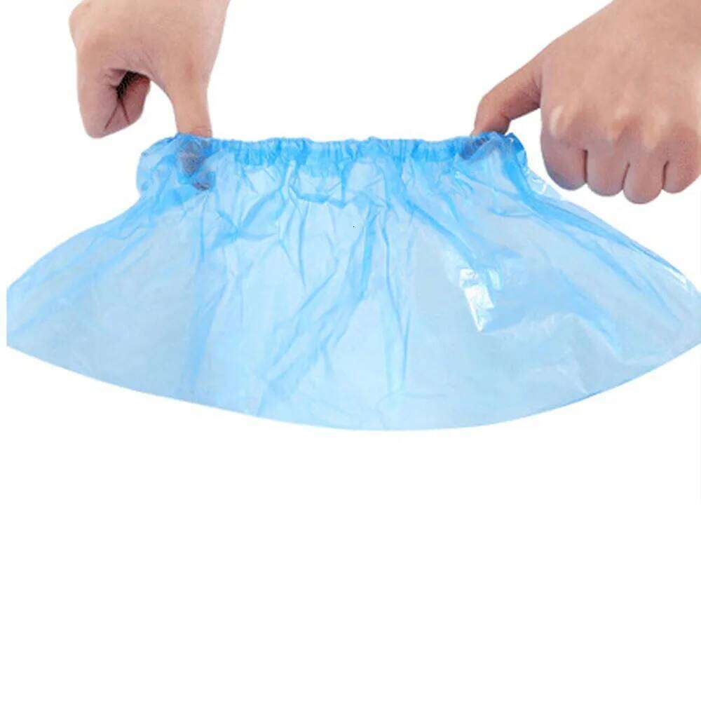 100Pcs Disposable Plastic Carpet Cleaning Overshoes Waterproof And Dustproof Shoe Covers For Outdoor Camping S260204