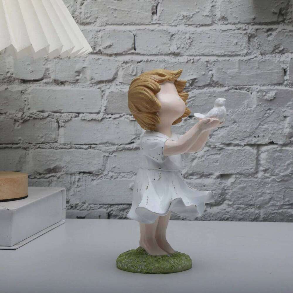 Banksy Heart Balloon And Flying Girl Inspired Artwork Modern Sculpture Home Statue Decoration S260204